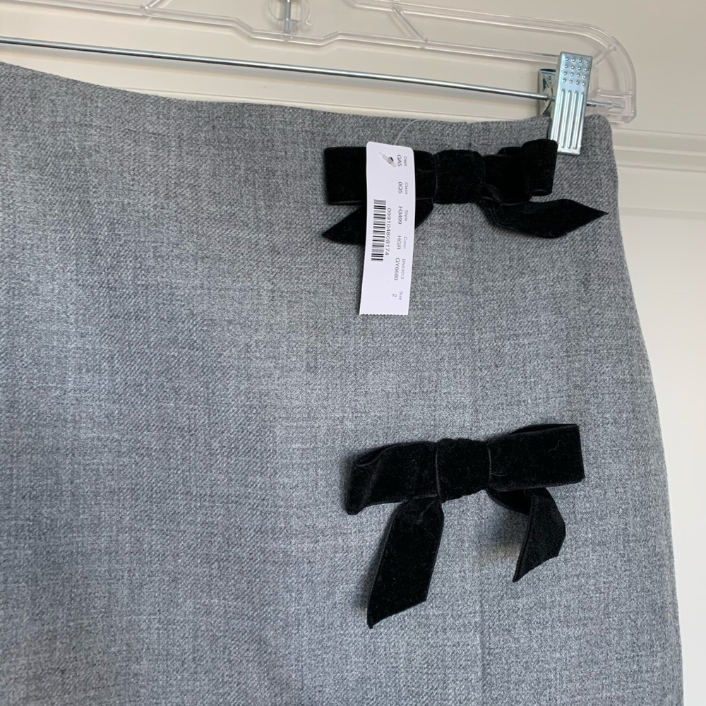 J. Crew Bow seam pencil skirt in double-se… - Picture 2 of 13
